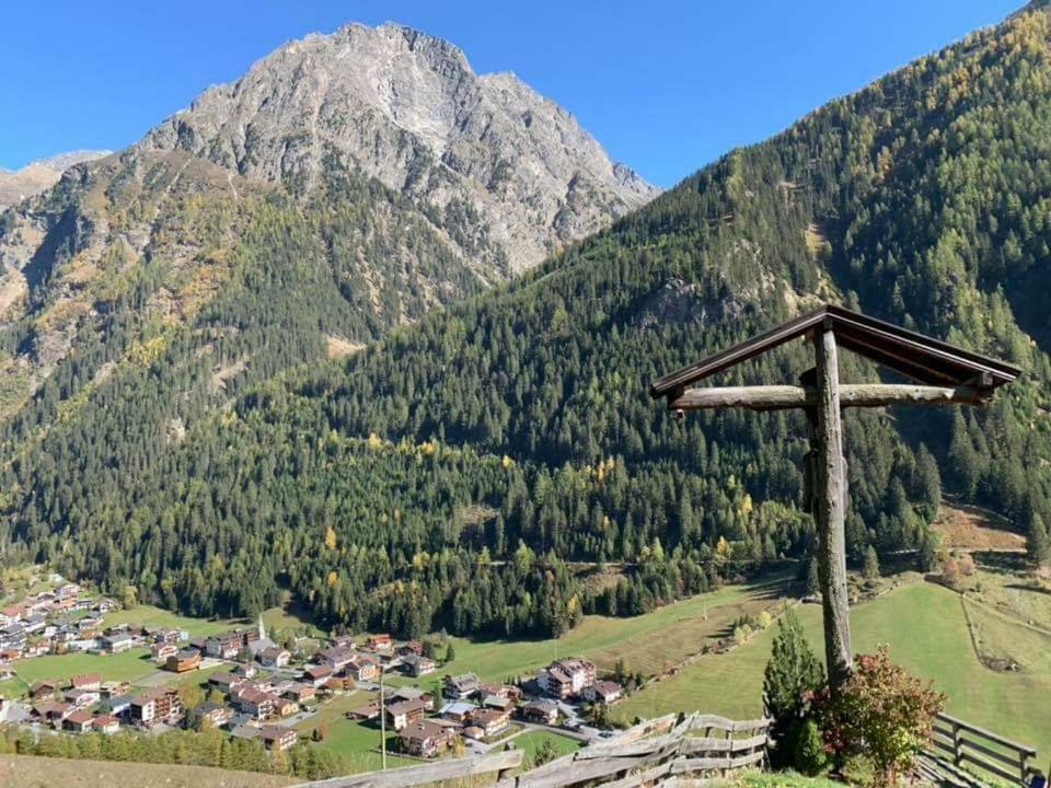 Haus Gfall Kaunertal Exteriér fotografie